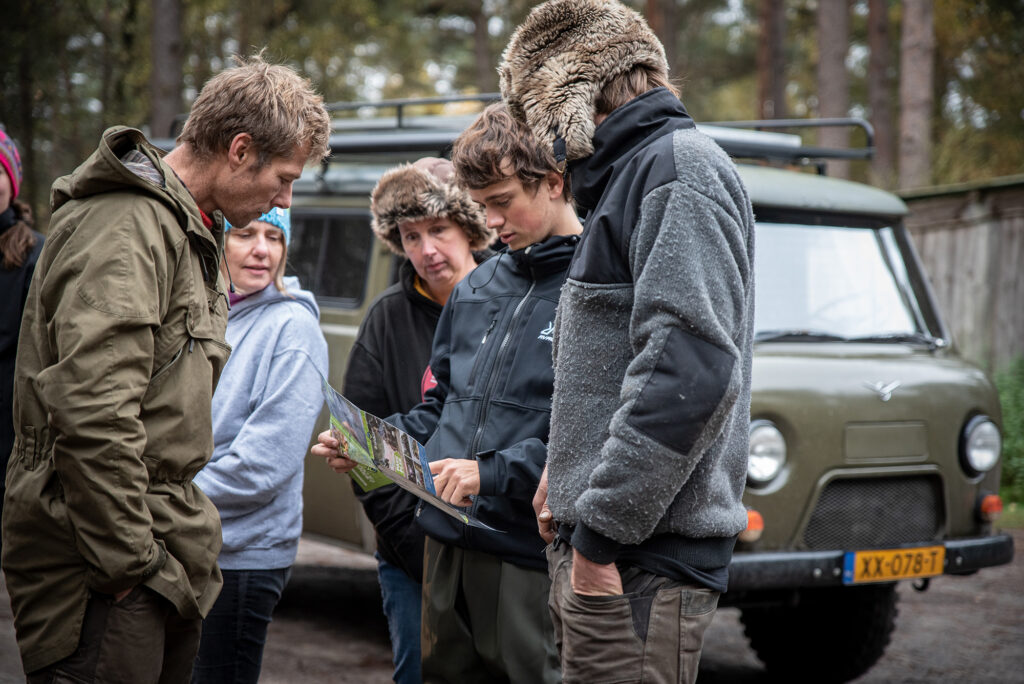Offroad tijdens de UAZ Bukhanka Aanmodderaars meeting in Fürstenau