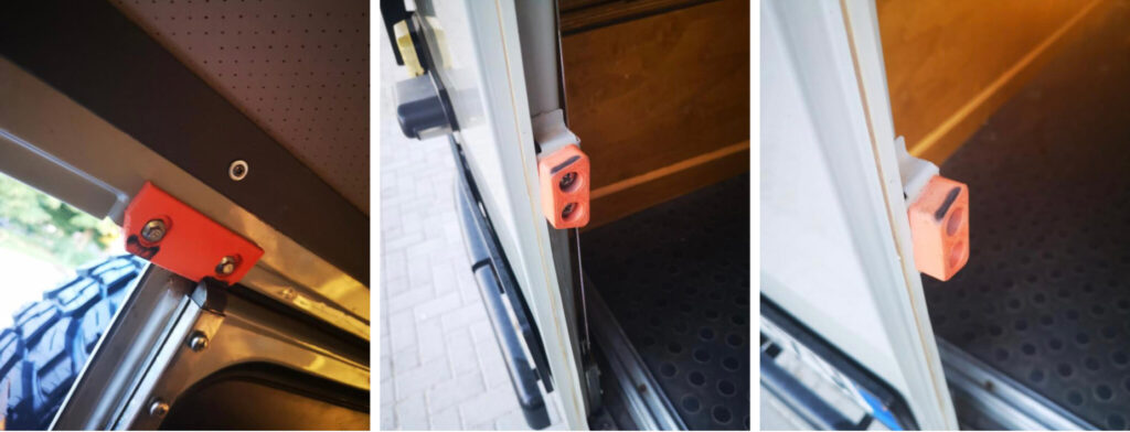 Slimme oplossing voor openzwaaiende achterdeuren van de UAZ Bukhanka