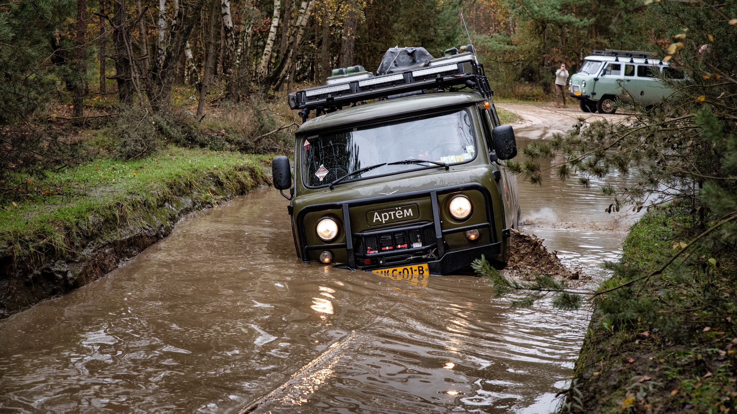 uaz bukhanka aanmodderaars in kirgizië
